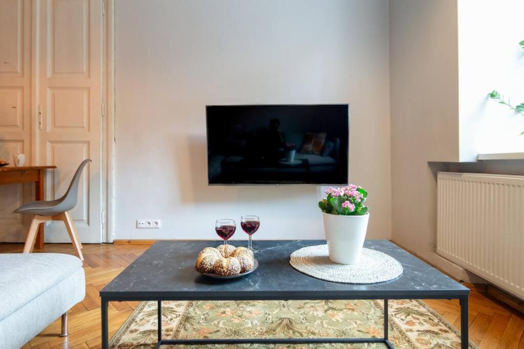 Comfort&central 2-bedroom Apt. Apartament
