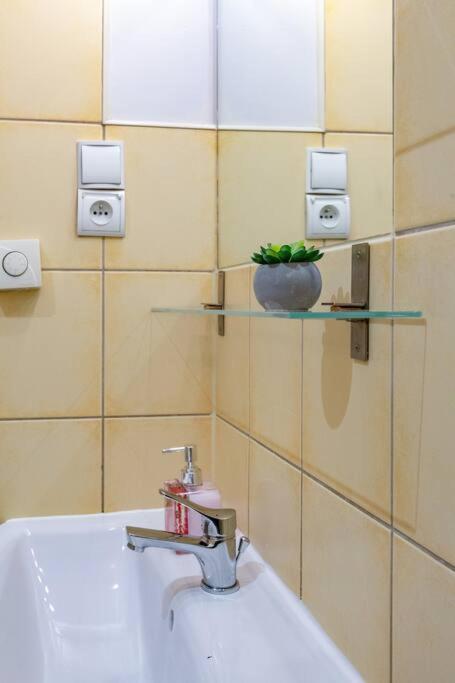 Comfort&central 2-bedroom Apt. Apartament