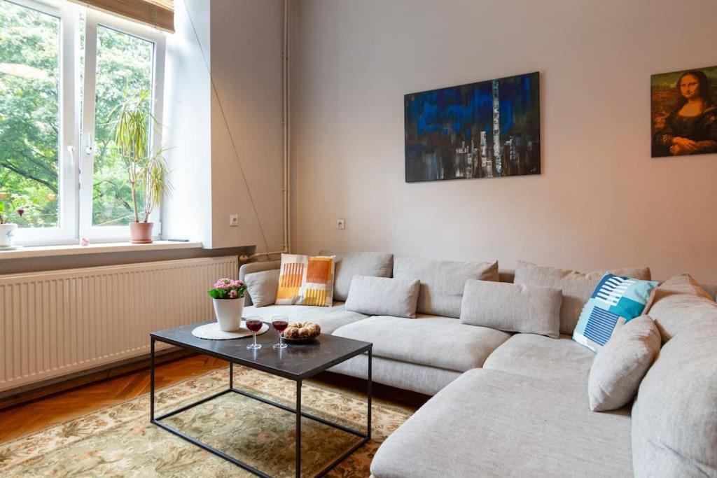 Apartament Comfort&central 2-bedroom Apt. Kraków